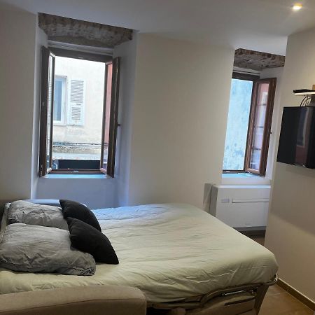 Charmant Studio Au Coeur De La Rue Fesch D'Ajaccio Ajaccio  Eksteriør bilde